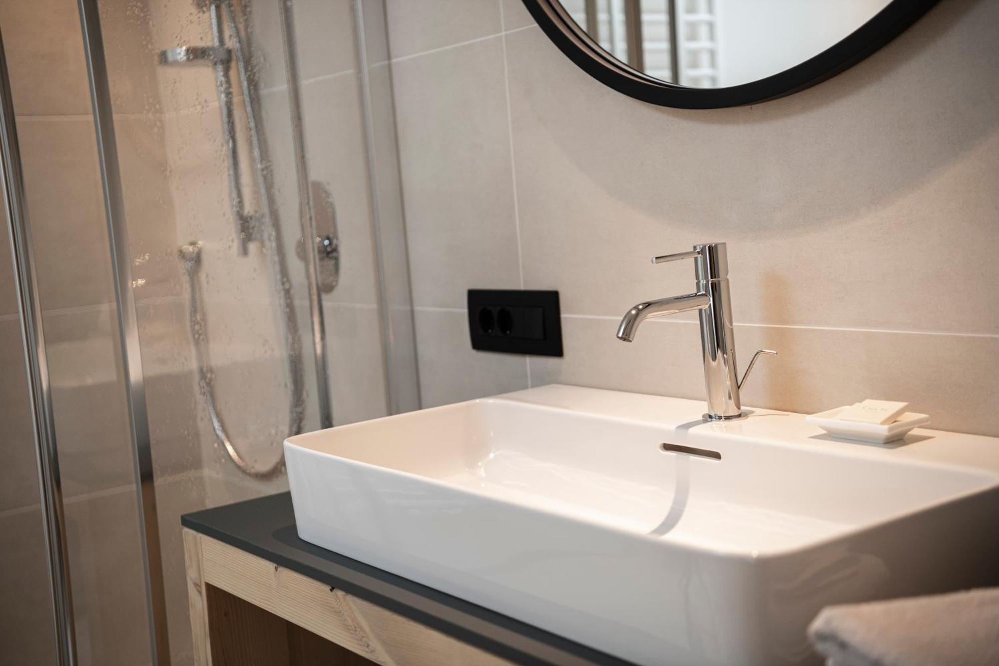 Stoa - Elegant & Romantic Guest House - "Adults Only" Сан-Віджиліо-ді-Мареббе Номер фото
